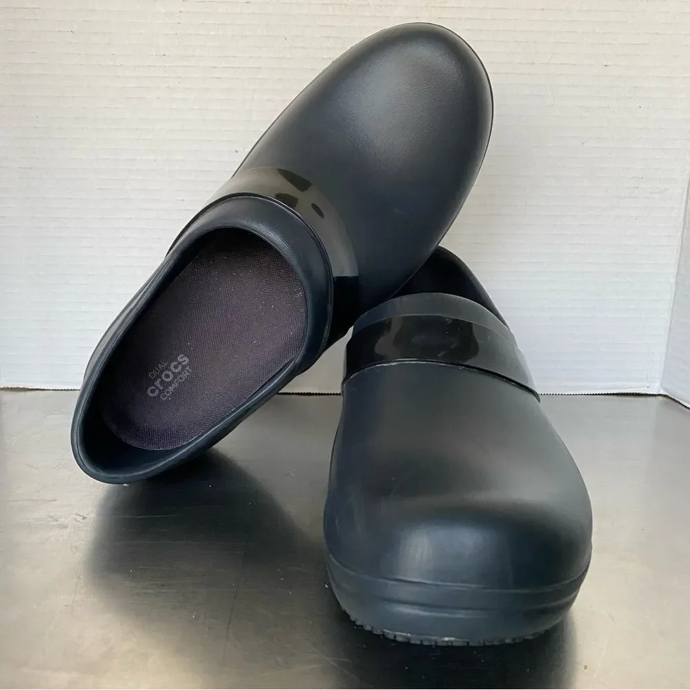 CROCS women’s clogs