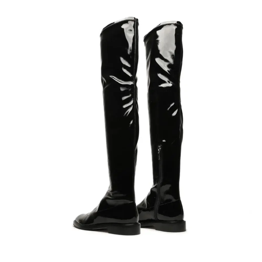 SCHUTZ new without