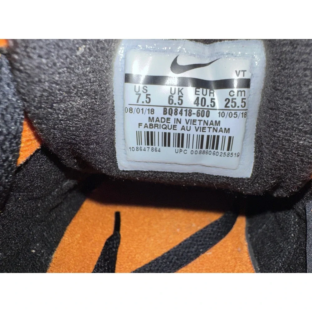 Nike women size