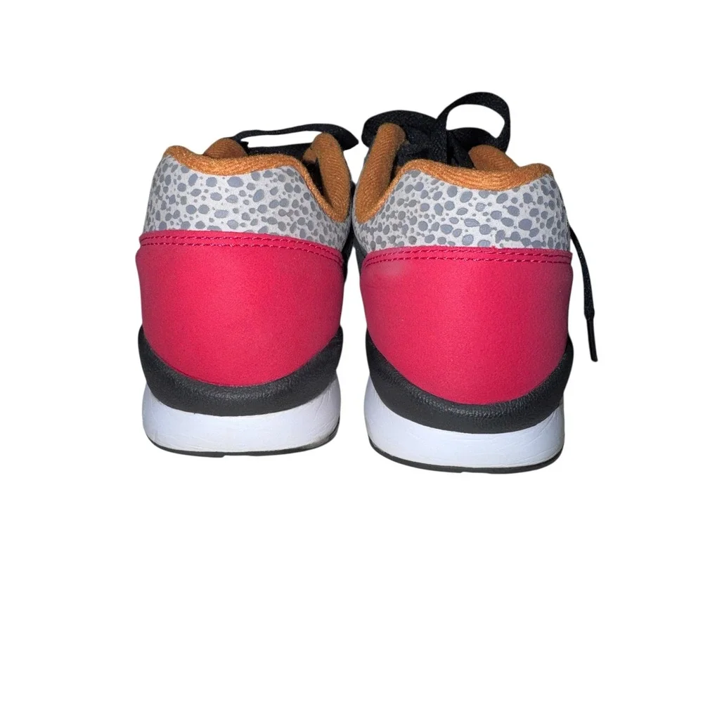 Nike women size