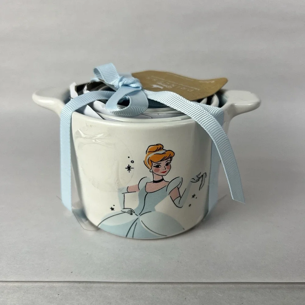 Disney Cinderella‎ Measuring Cup Set