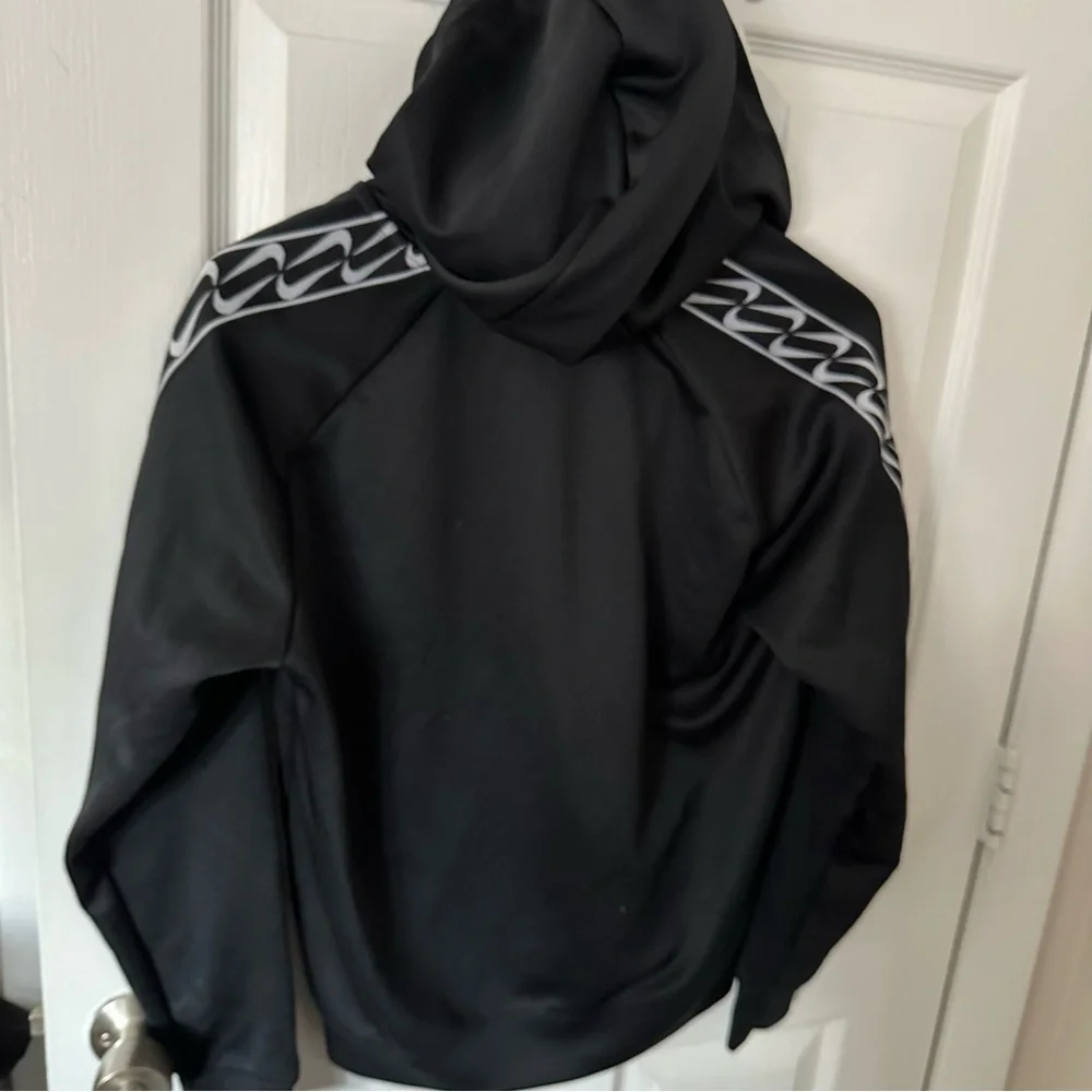 Nike black zip