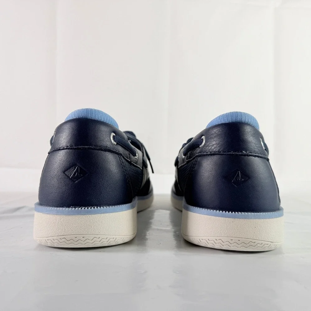 Sperry Top-Sider set sail