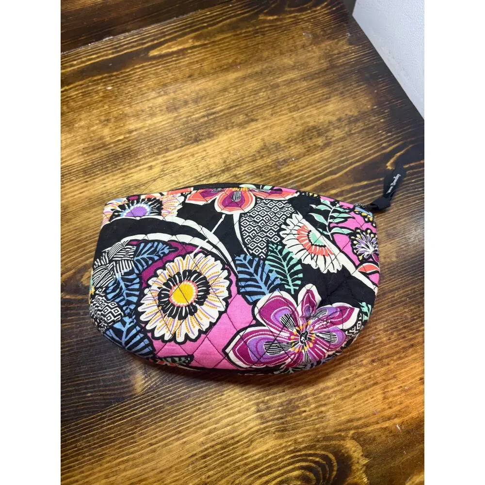 Vera Bradley this good