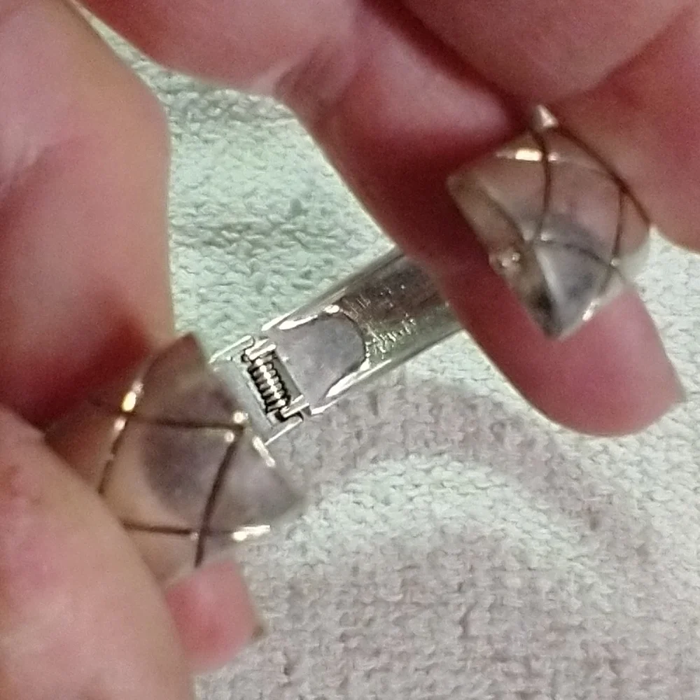 Premier Designs silvertone crystal