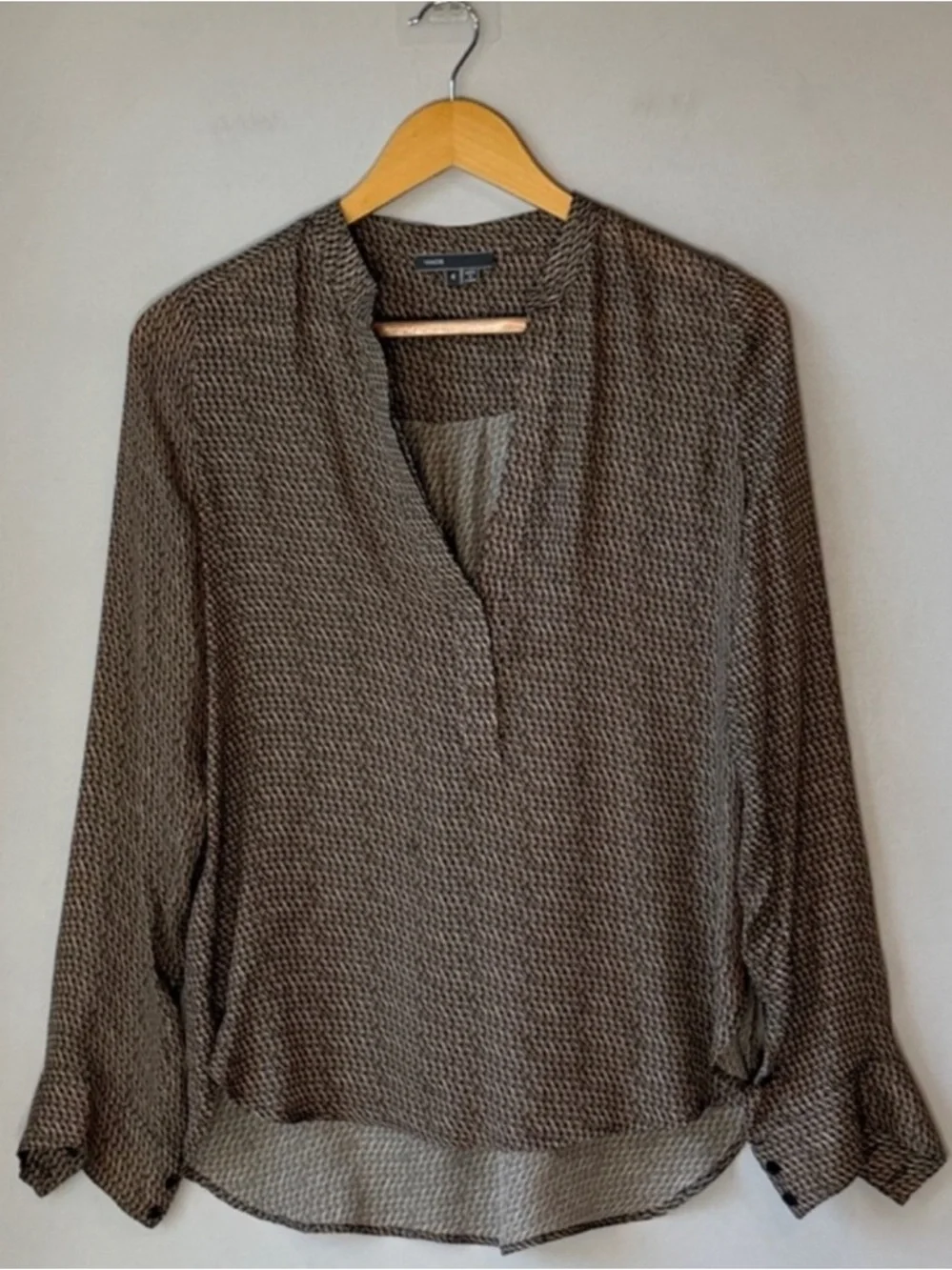 Vince silk striped