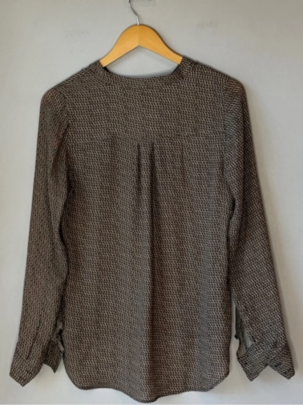 Vince silk striped
