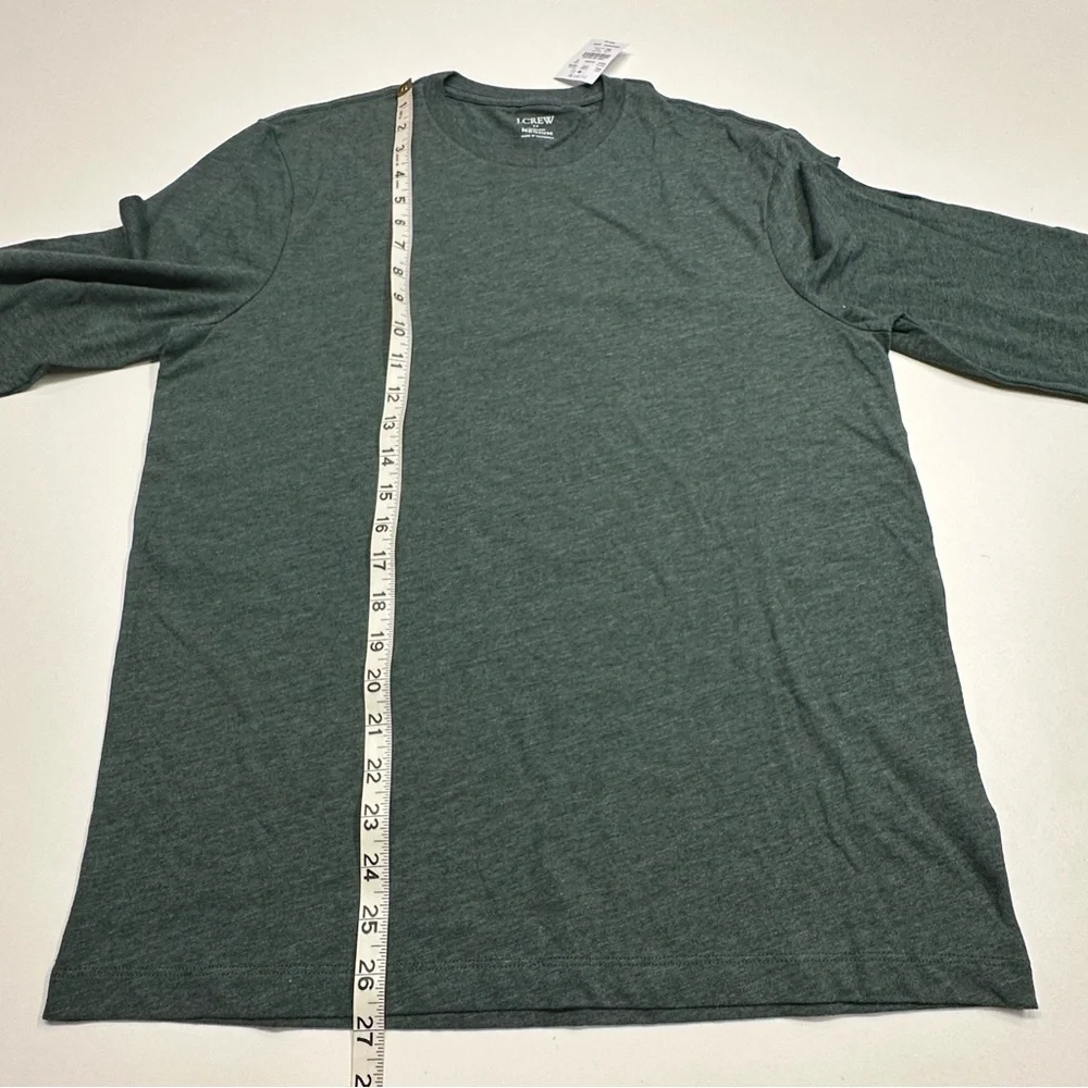 J.Crew Men’s Re-Imagined Washed Long Sleeve Crewneck Tee Heather Gray Green