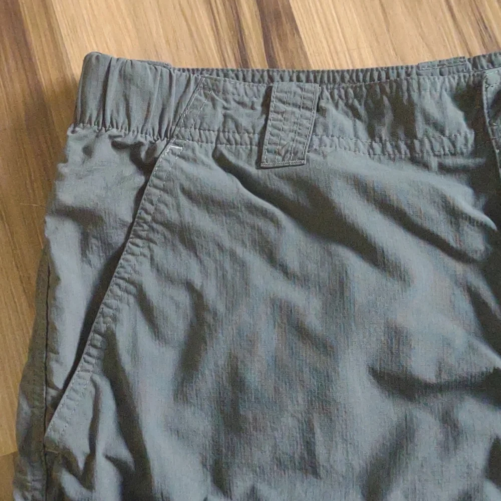 Columbia men shorts