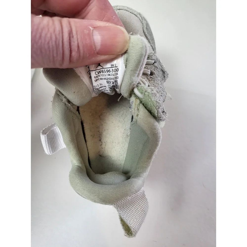 Air Jordan‎ MA2 'Honeydew' CW6596-300 SIZE 5C