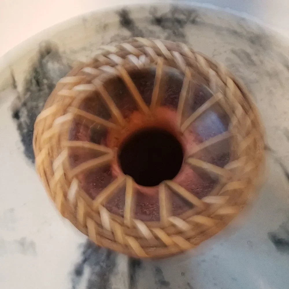 N/A pottery vase