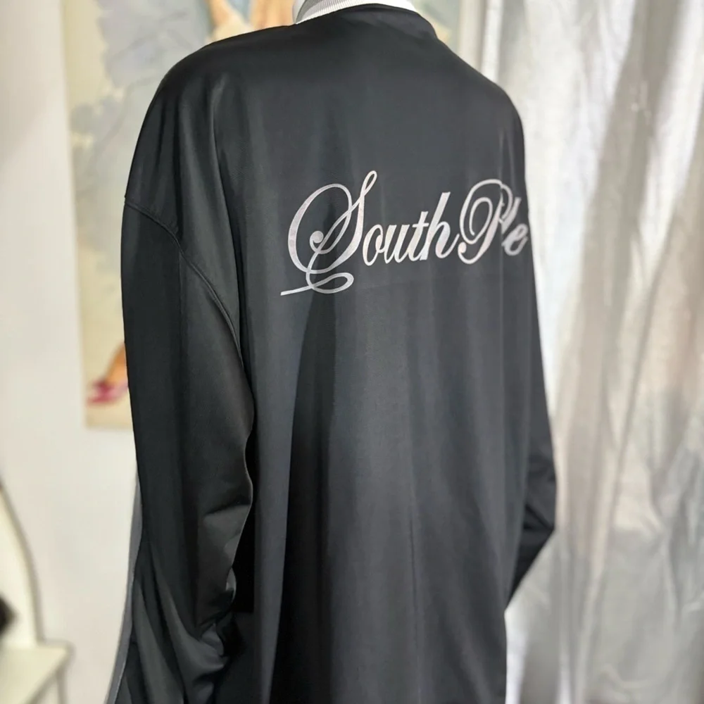 South Pole logo collar
