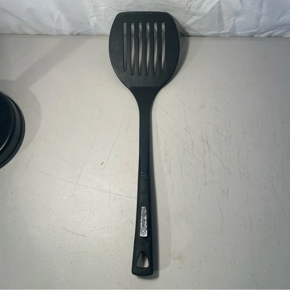 Calphalon nylon Black Slotted Turner slotted Spatula 13 1/2” 99GW