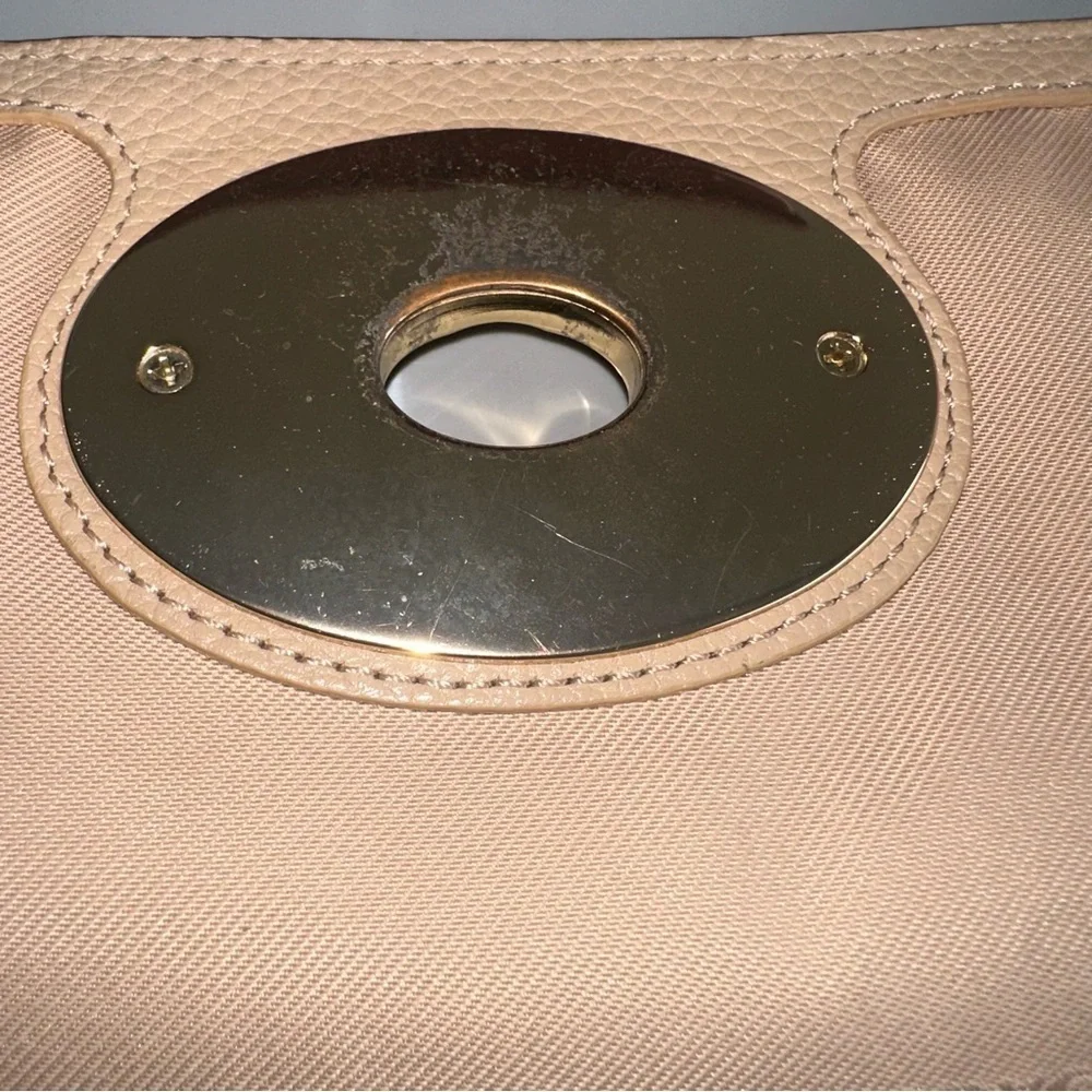 Coach Crossbody Beige‎ Tones Size 6H X 8L Fold Over Vintage Look Small Bag