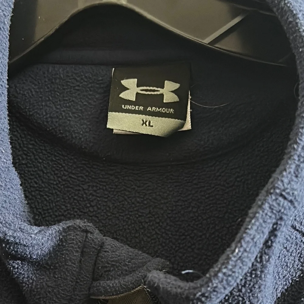 Under Armour navy fleece