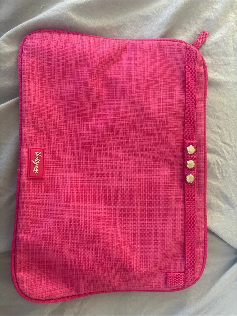 thirty-one vibrant pink