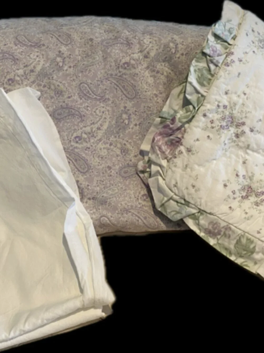 Rachel Ashwell Lavender Paisley Duvet w/ pillowcases and sham