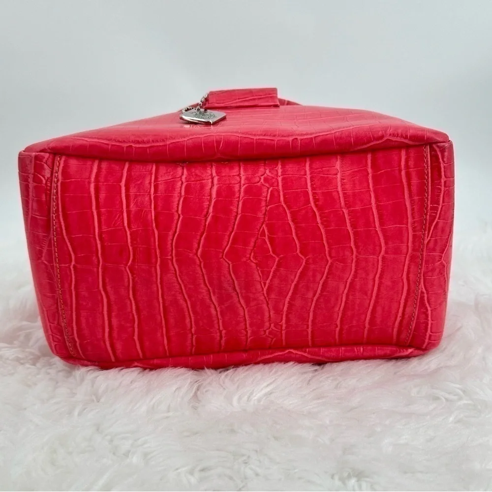 Susan Nichole nwot round