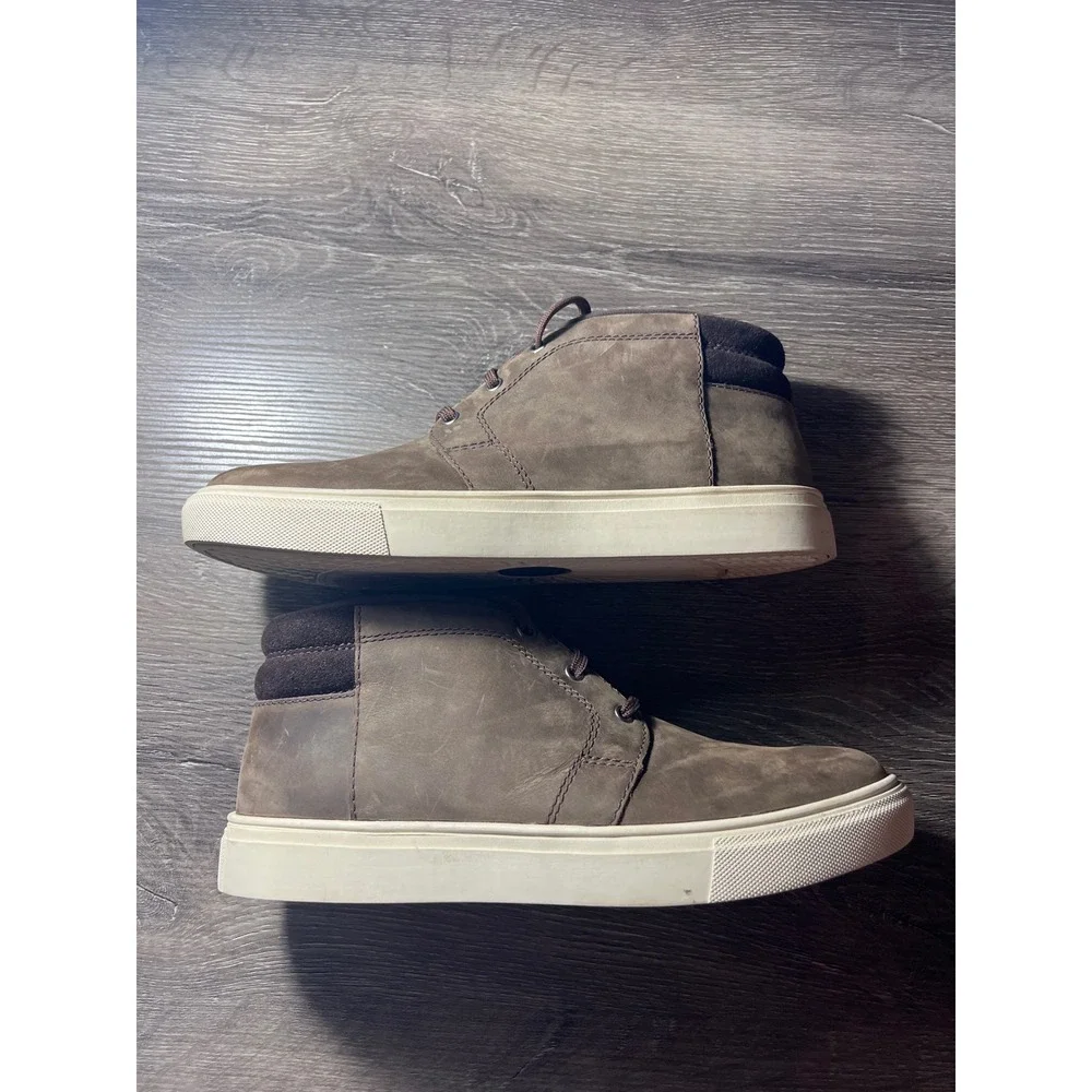 UGG highland chukka