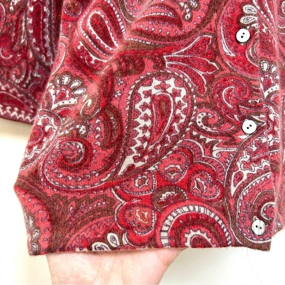 Tweeds brand size