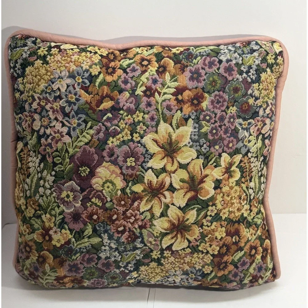 Vintage Stitched Floral Throw Pillow Tapestry 17