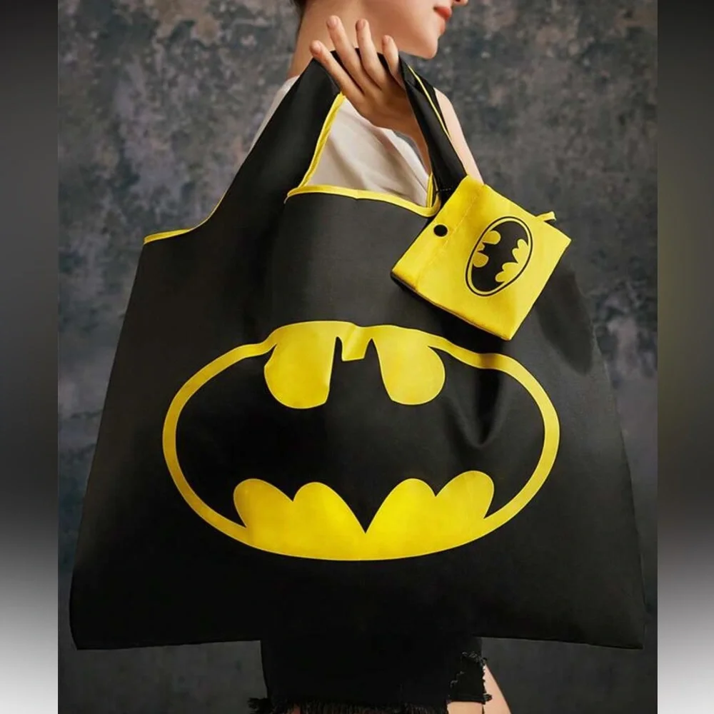 Batman oversized black