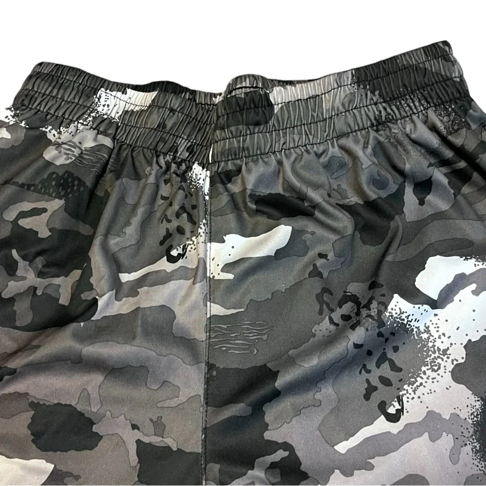 NBA trainer shorts