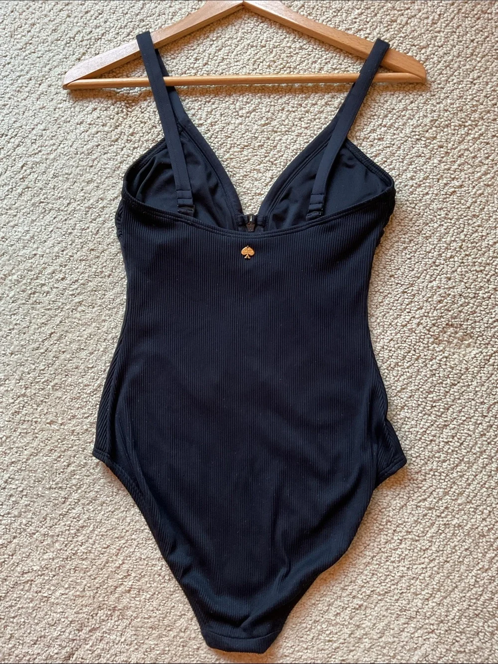 kate spade flattering piece