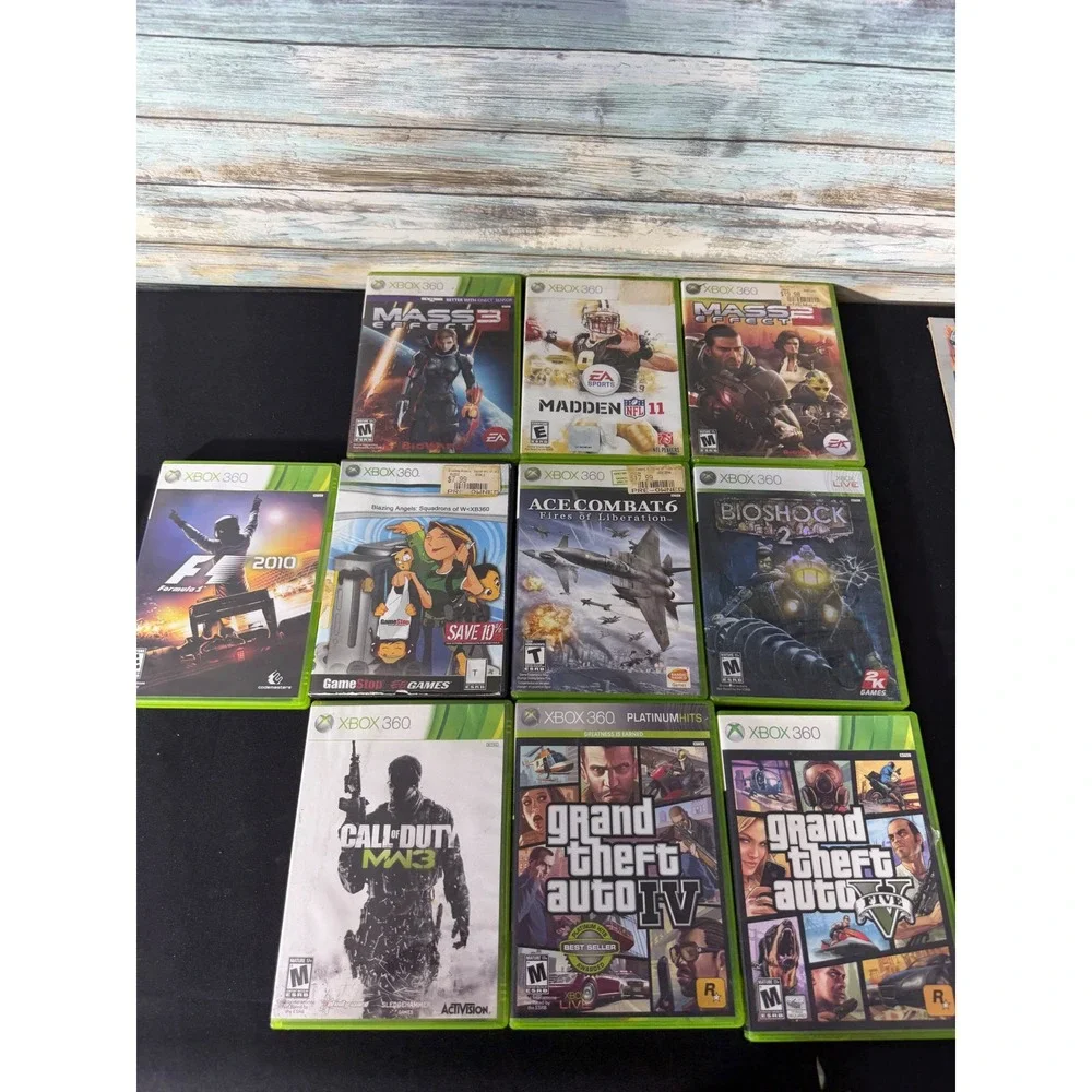 Microsoft Xbox 360 Game Lot 10 Games Green EUC GTA V Call of Duty Mass Effect