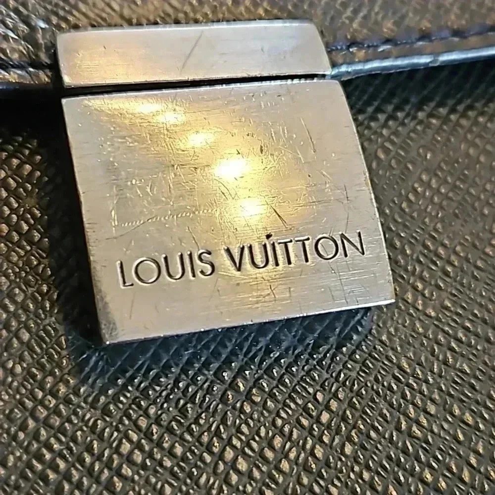 Louis Vuitton whfits personal