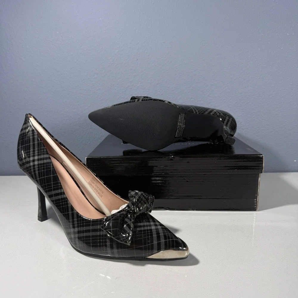 New York & Company glossy faux
