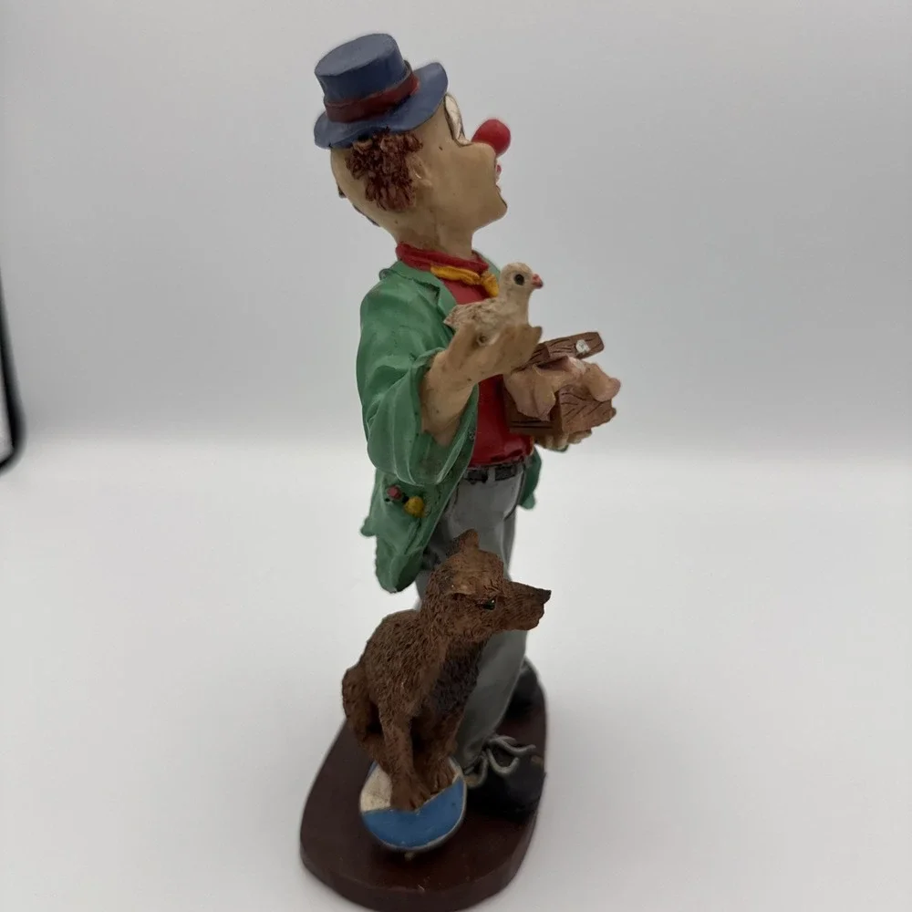 Birdsong vintage clown