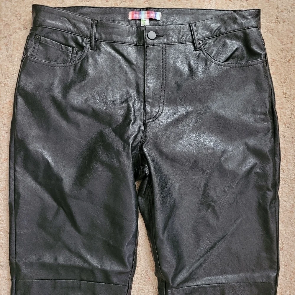 Urban Outfitters urban outfitters