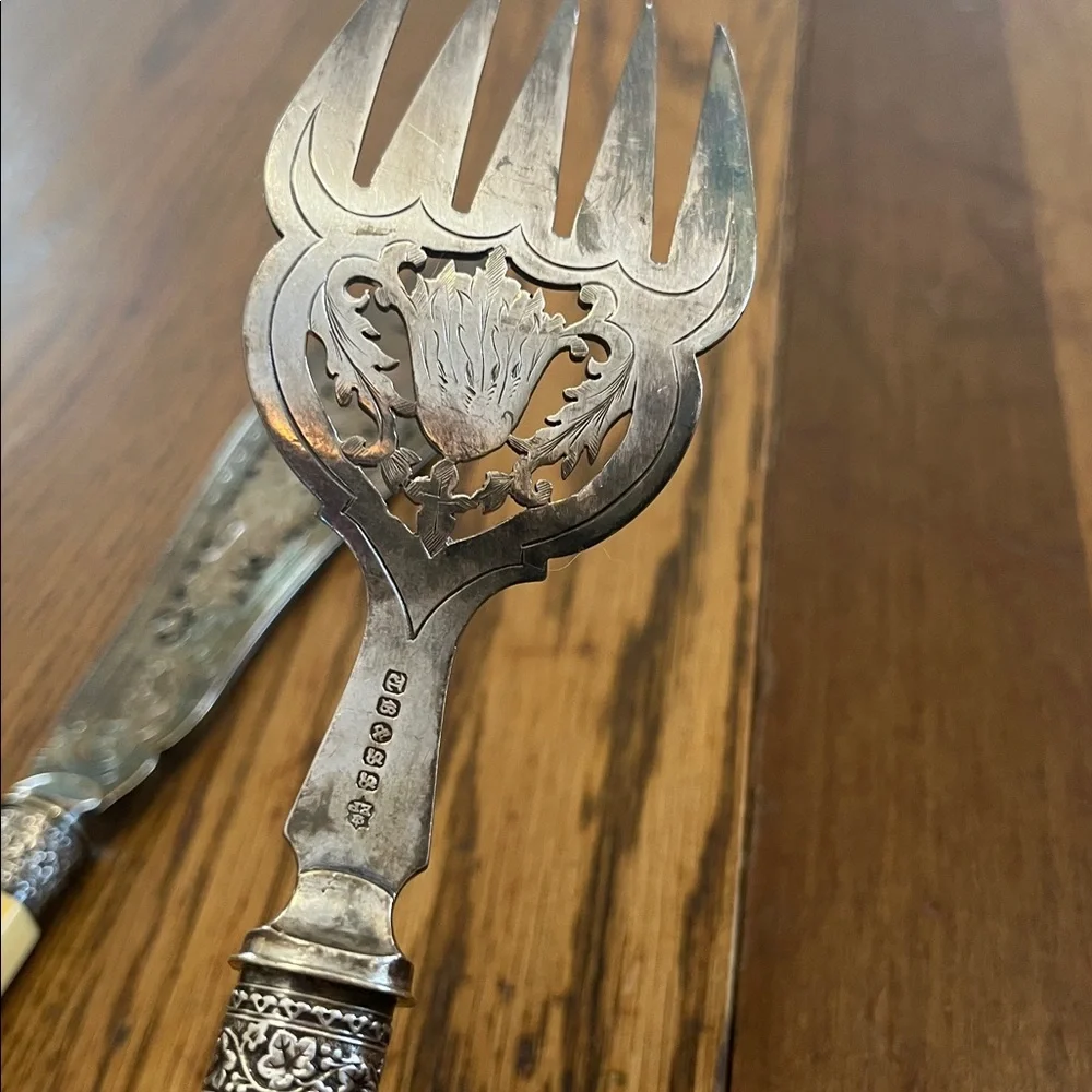 N/A elegant serving