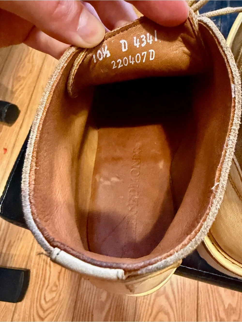 Allen Edmonds allen edmonds