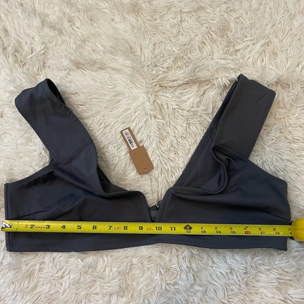 SKIMS off nwt 3x