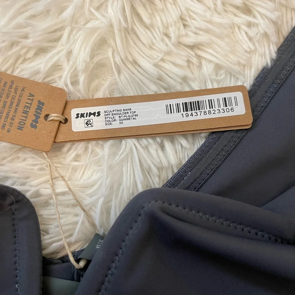 SKIMS sculpting gunmetal nwt