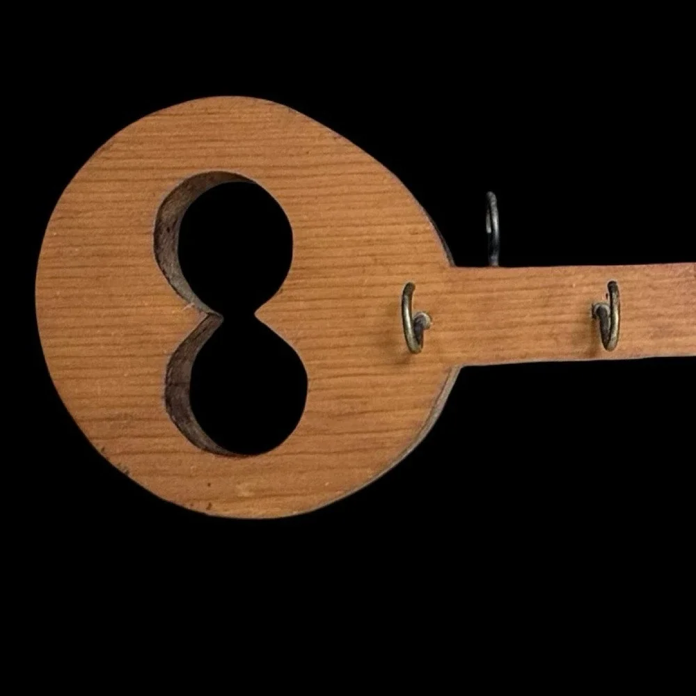 The Unbranded Brand mounted 10 tear