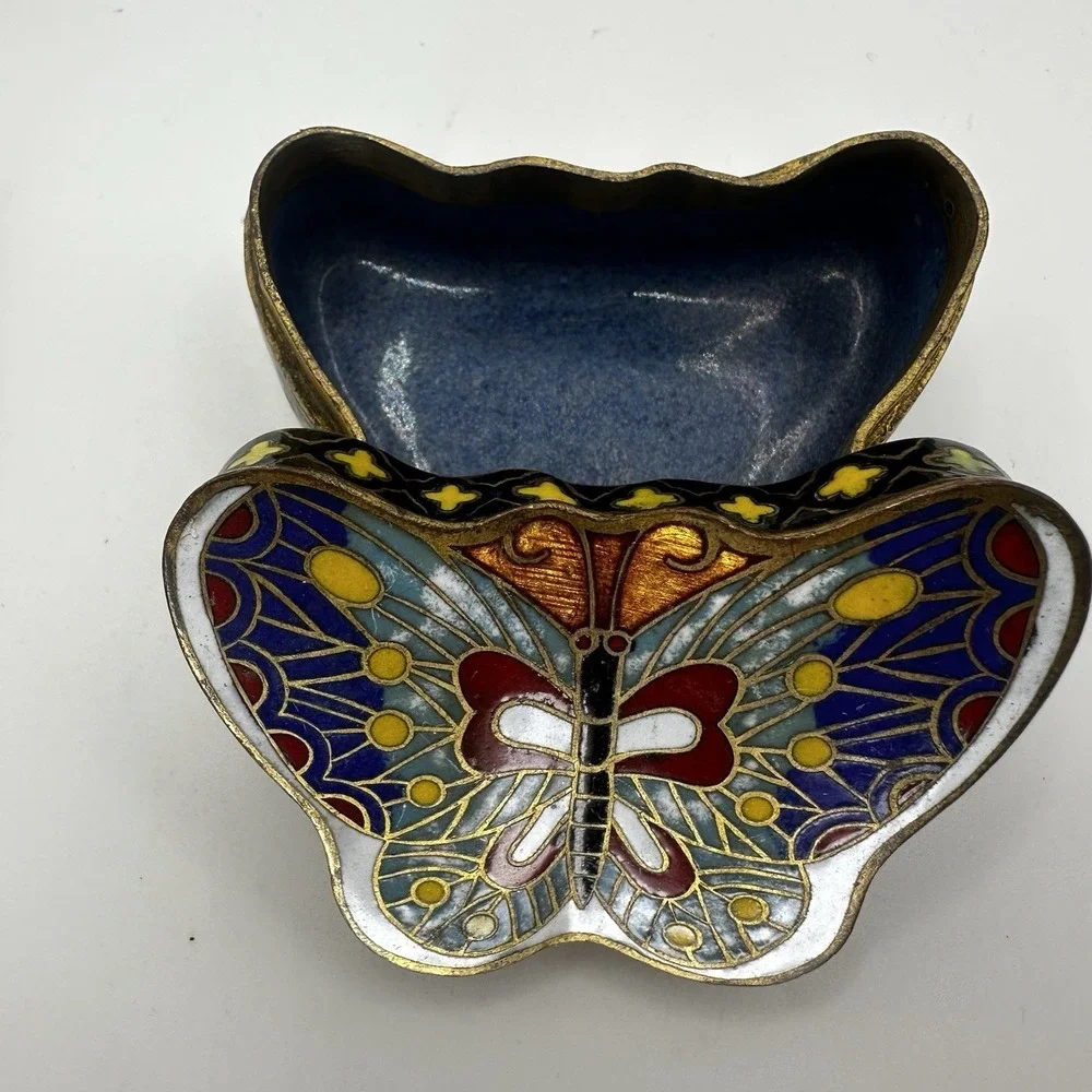 Cloisonné Enamel On Brass Butterfly Shape Trinket Pill Box Multi Color‎ Vintage
