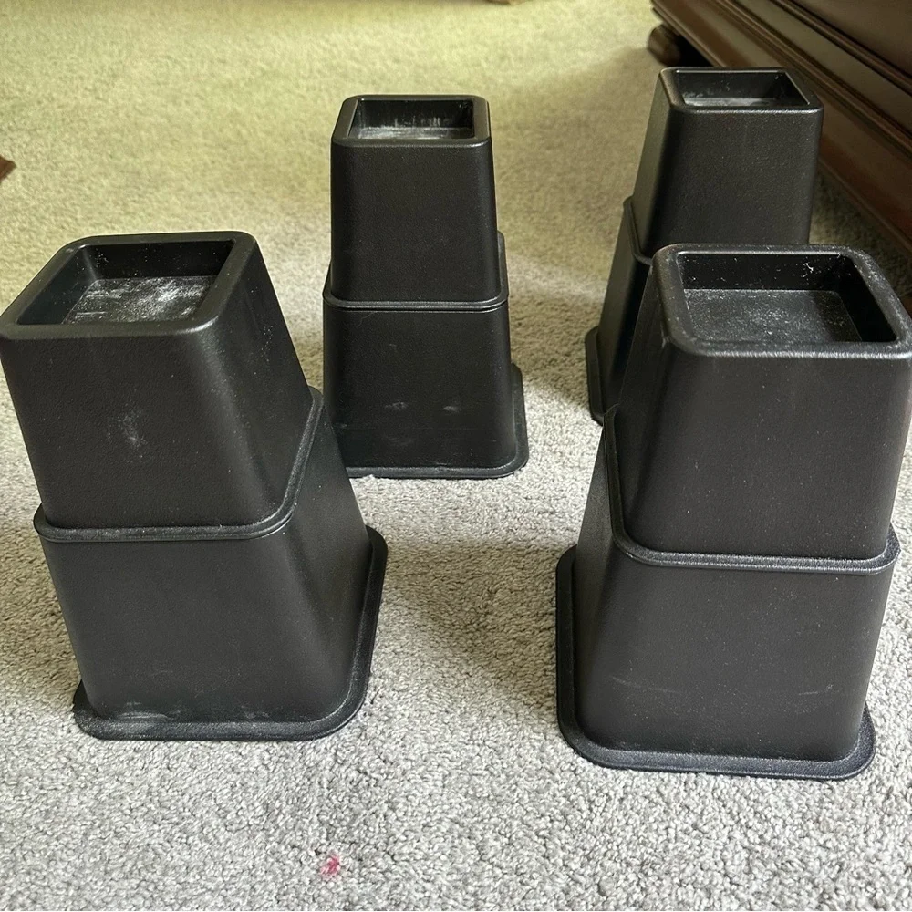 N/A bed risers