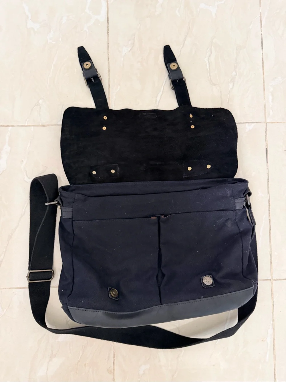 Vaschy classic black
