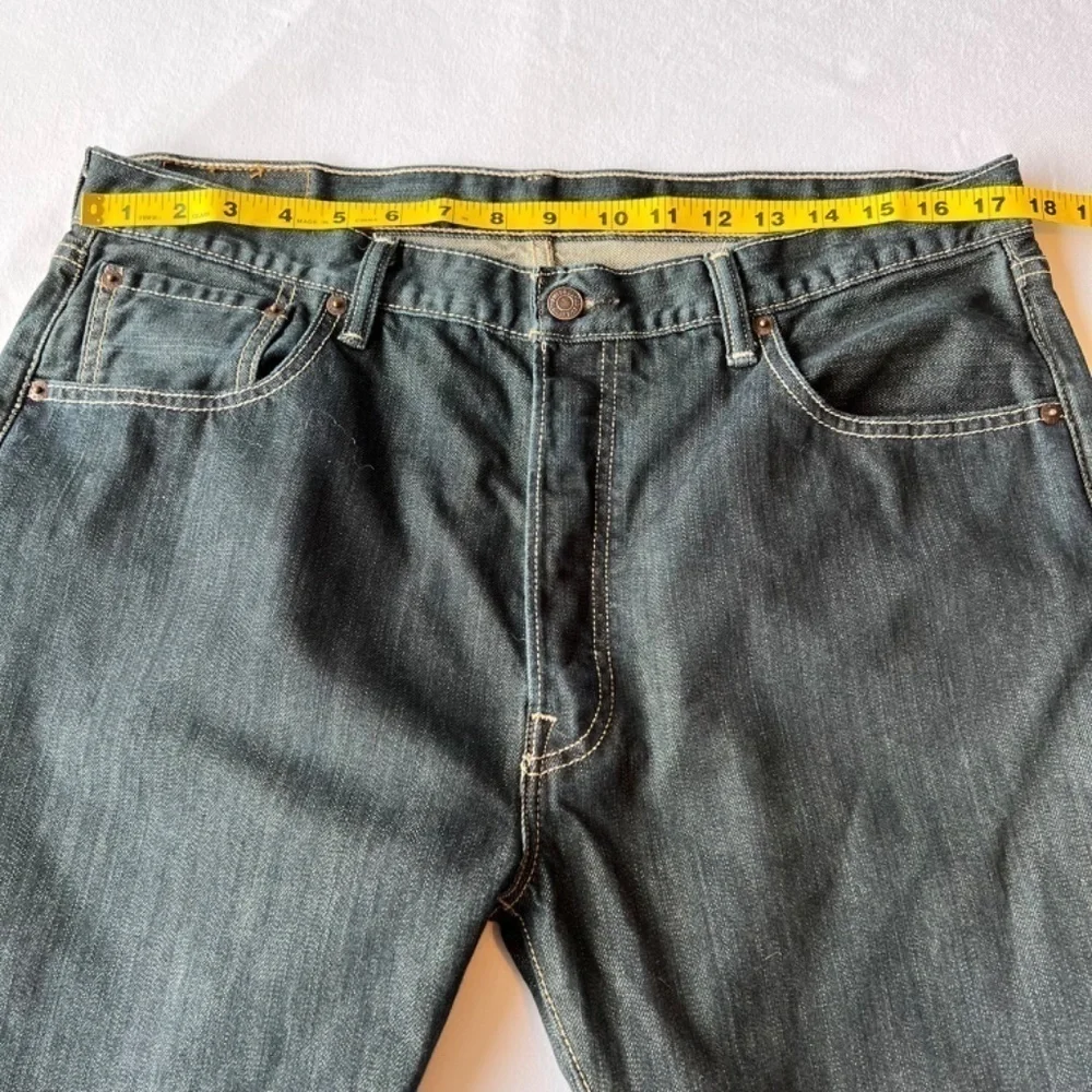 Levis 501’s 36x32