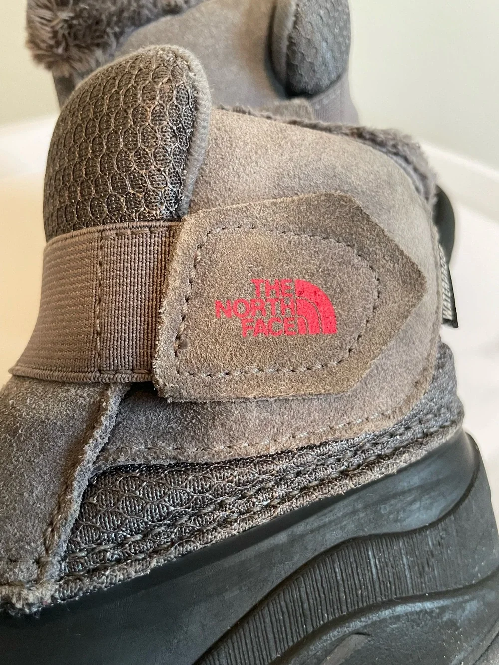 The North Face keep little
