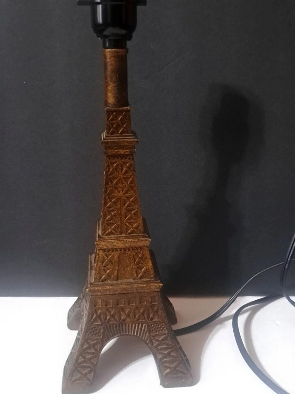 N/A parisian france