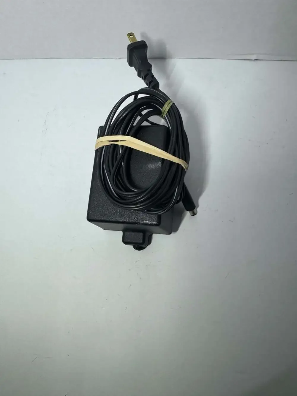 Hewlett Packard C2175A AC Power Adapter 30V 400mA