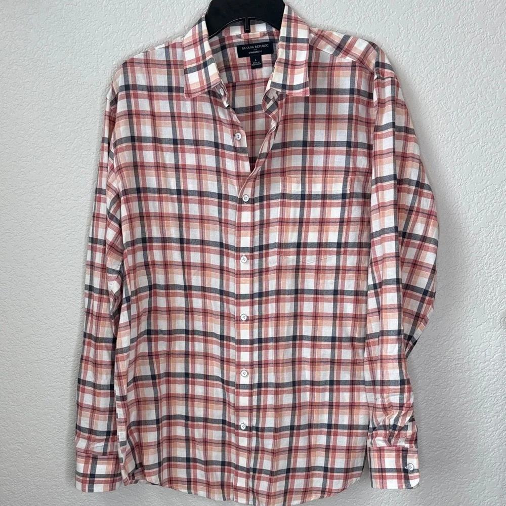 Banana Republic Standard Fit Button Down Plaid Casual Shirt Red Gray size Large