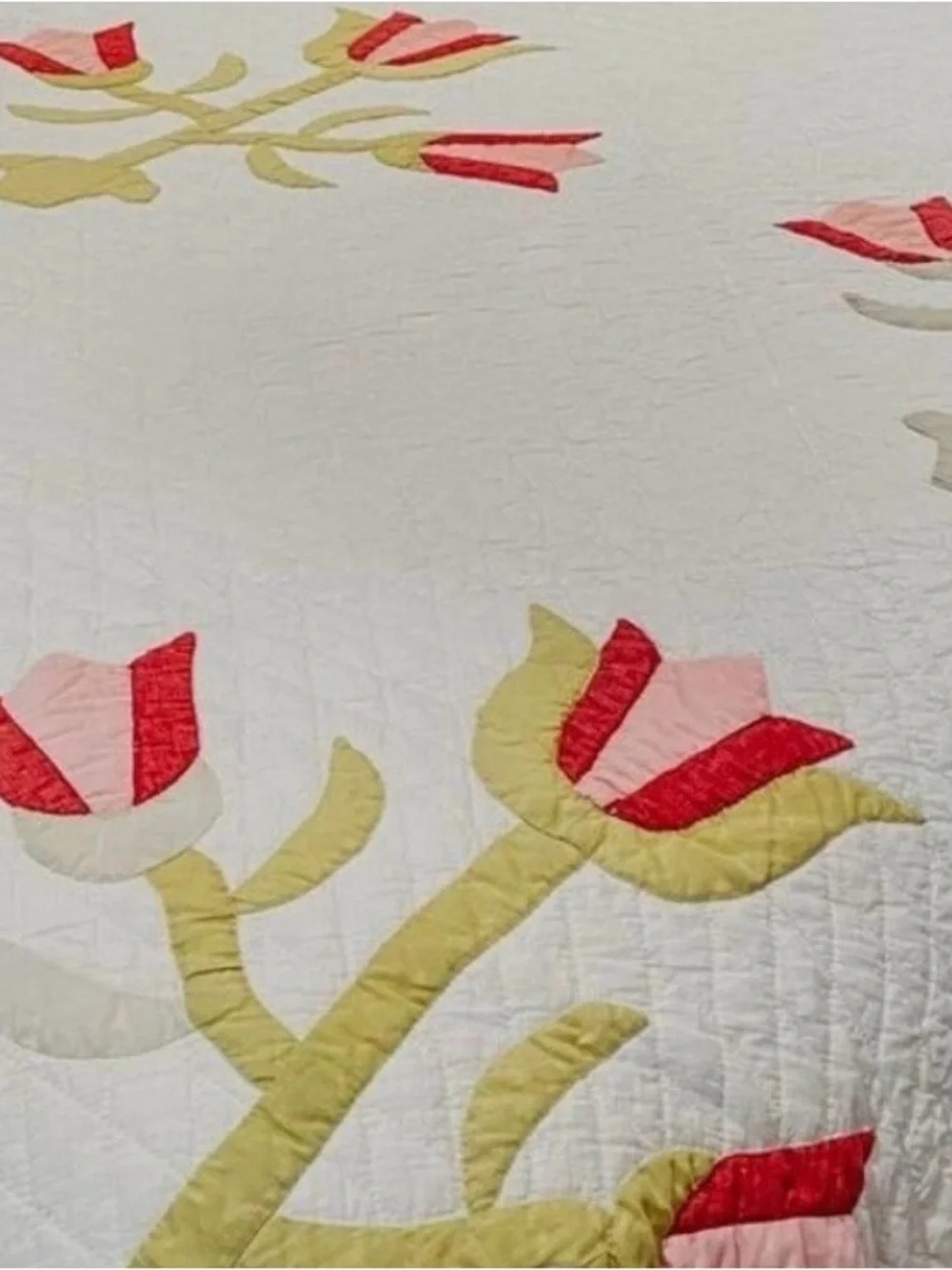 N/A light quilt 87”