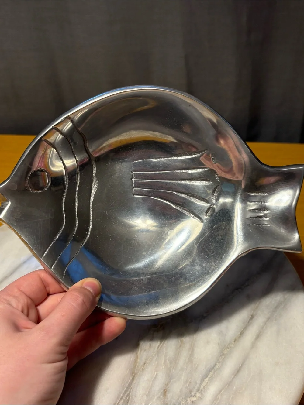 N/A stylish silver