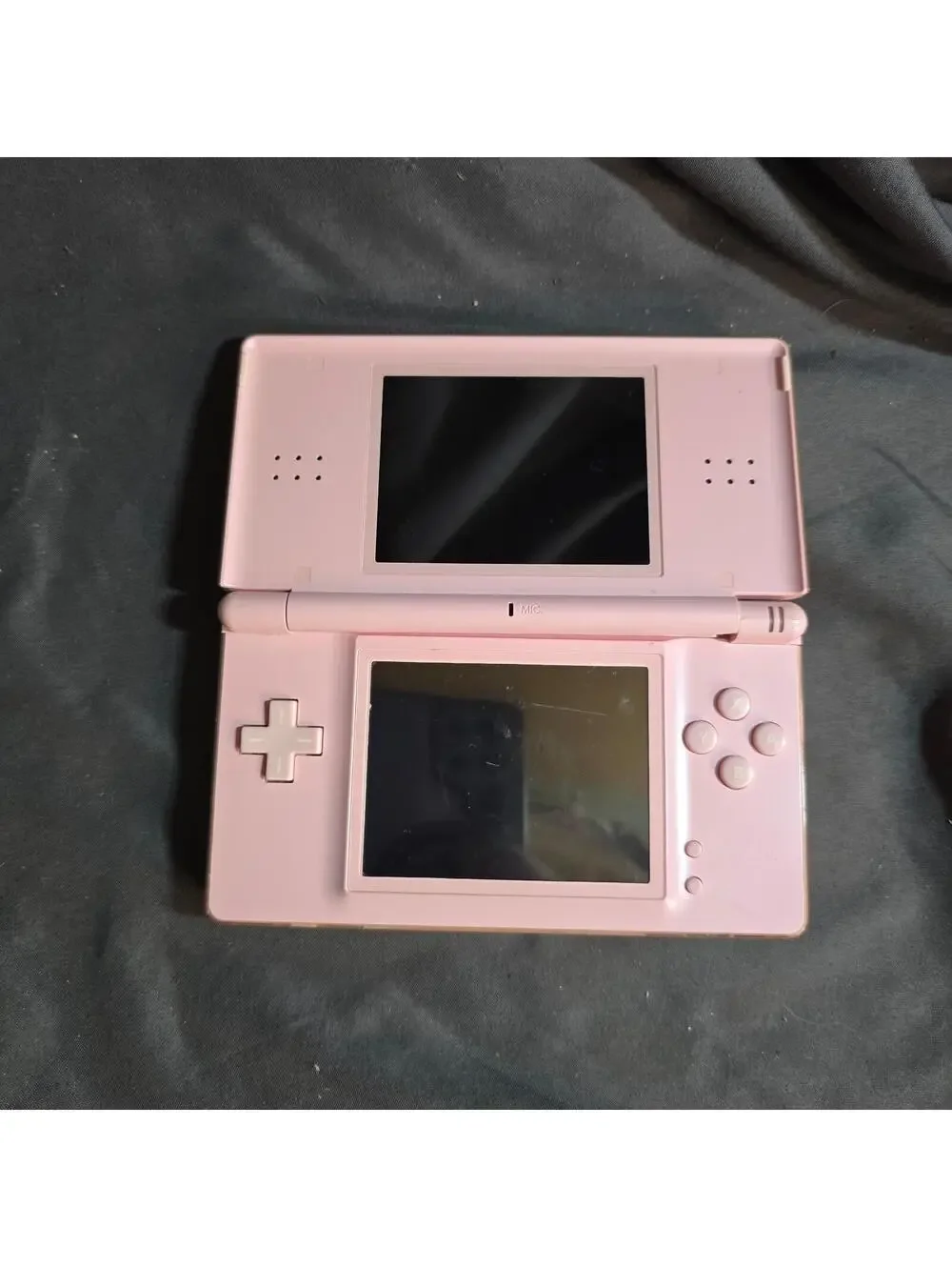 Nintendo pink ds