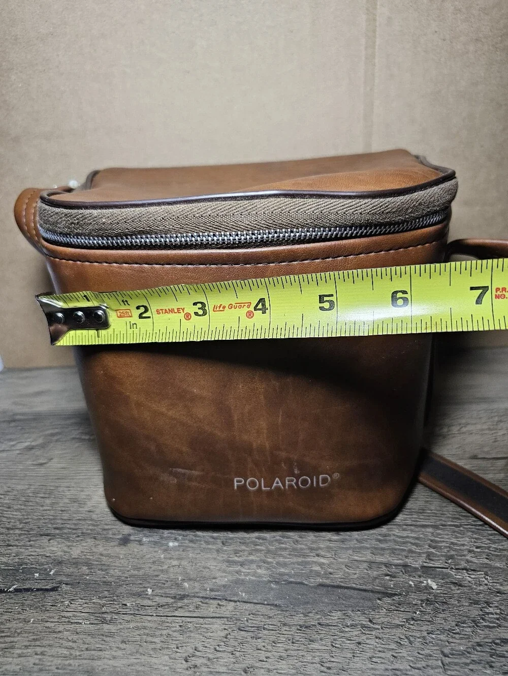 Polaroid pre loved